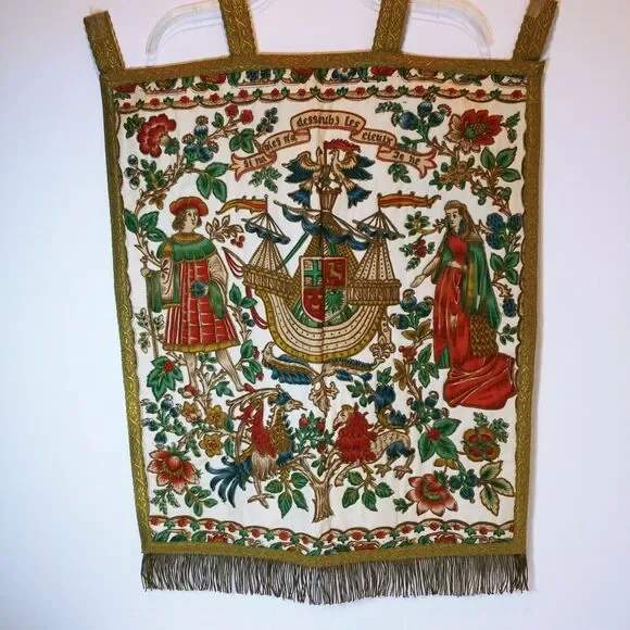 Large Wall Hanging Tapestry 15 Century French 26 x 22 Gorgeous detail Stunning - Picture 2 of 12